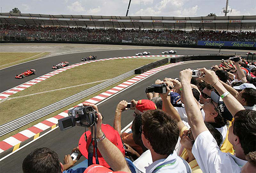F1巴西站排位賽報導：Felipe Massa父老前逞威